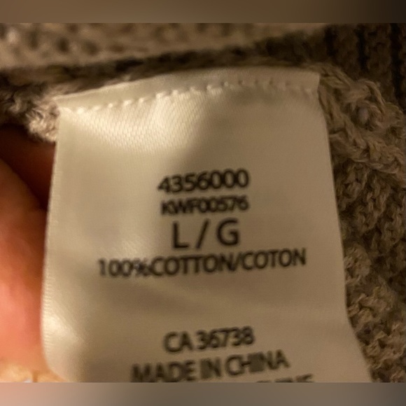 Kenneth Cole reaction cowl neck sweater - Picture 6 of 8